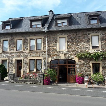 Weingut Licht-Stadtfeld Brauneberg Exterior photo